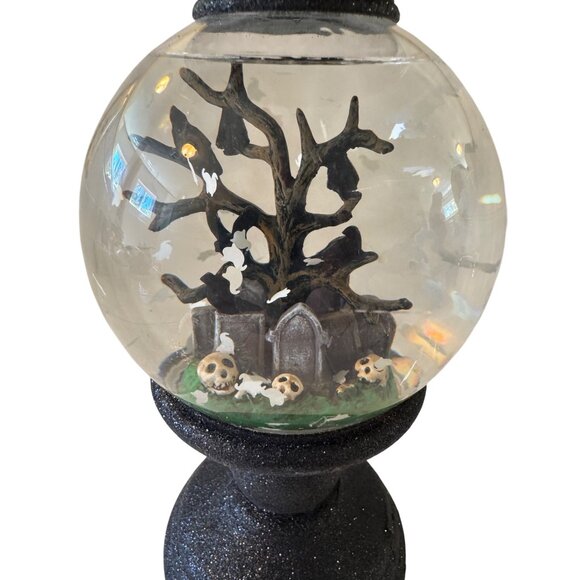Halloween Water Snow Globe 3- Wick Candle Holder Bath & Body Works EUC - Picture 4 of 9